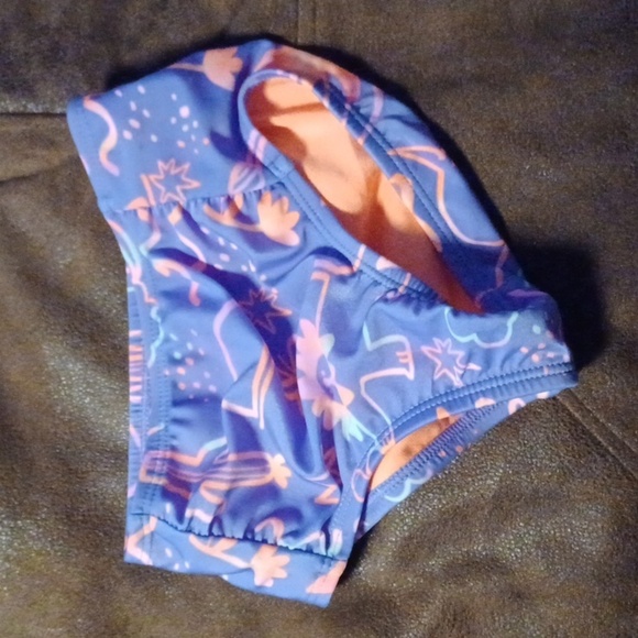CAT AND JACK, 2 PIECE BATHING SUIT, 18 MONTHS. PURPLE AND PINK. - Picture 3 of 5